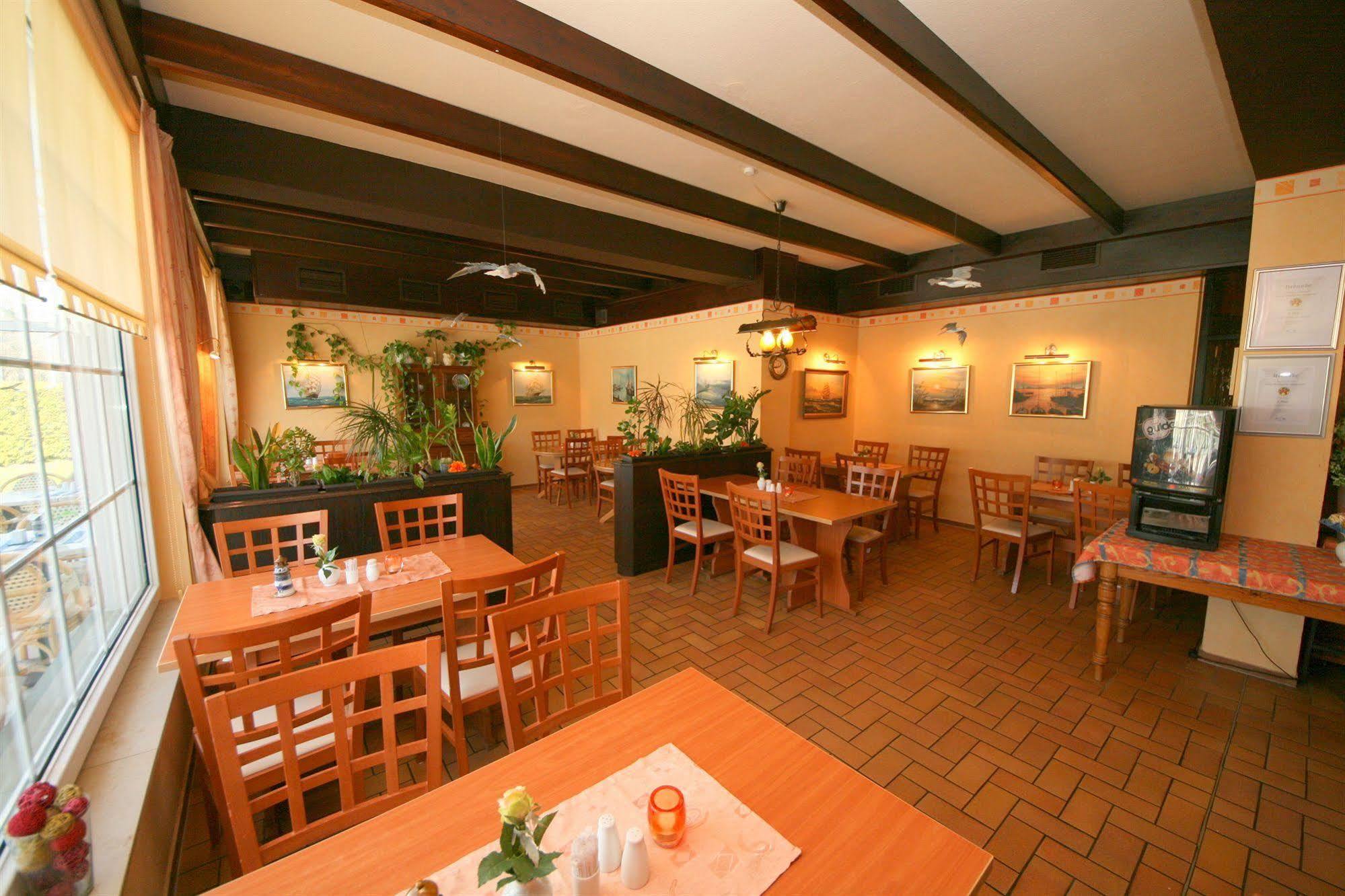 Hotel Albatros Goehren  Extérieur photo